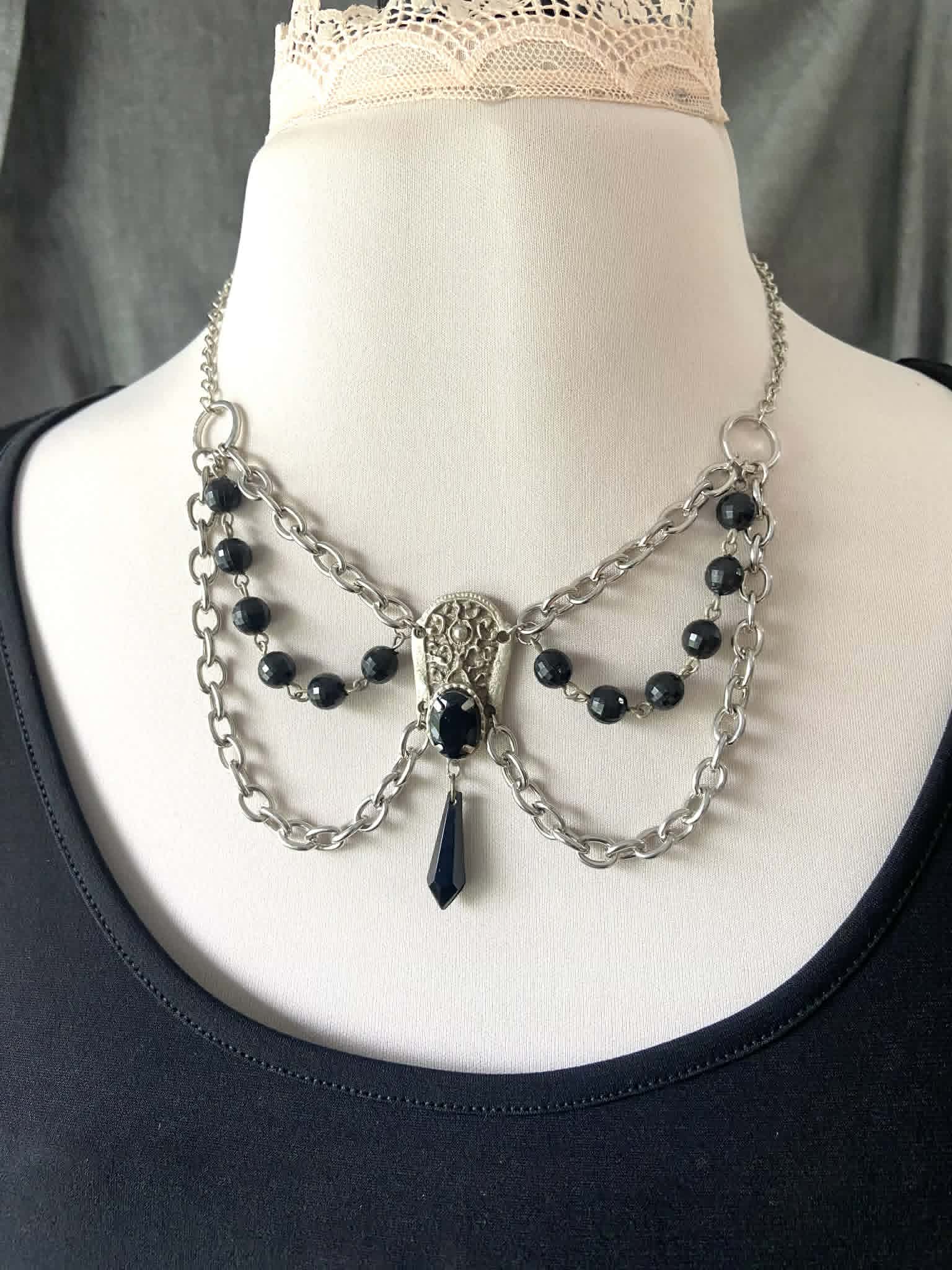 The Heiress Necklace