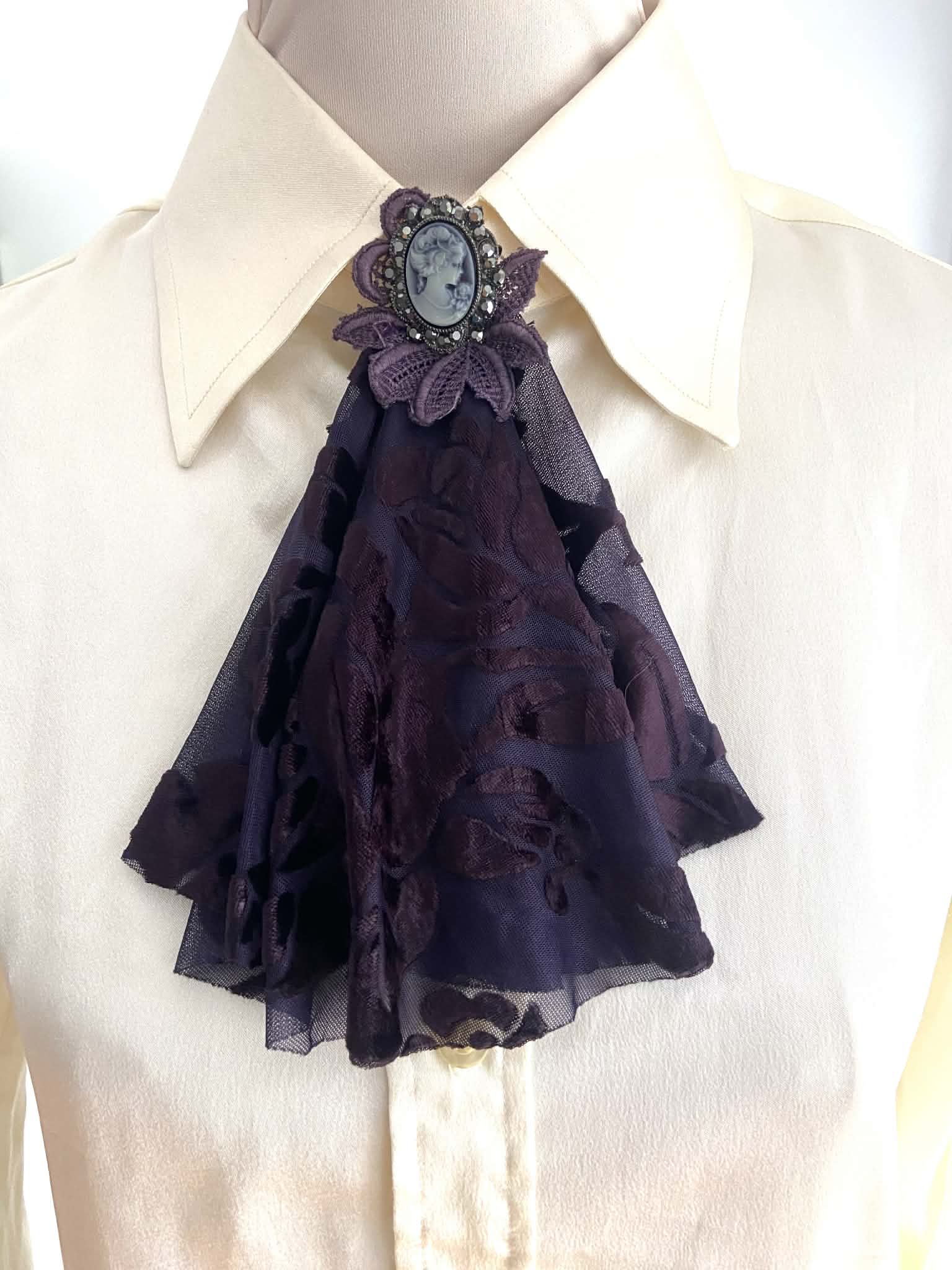 Cameo Brooch with Jabot of Devoré Velvet