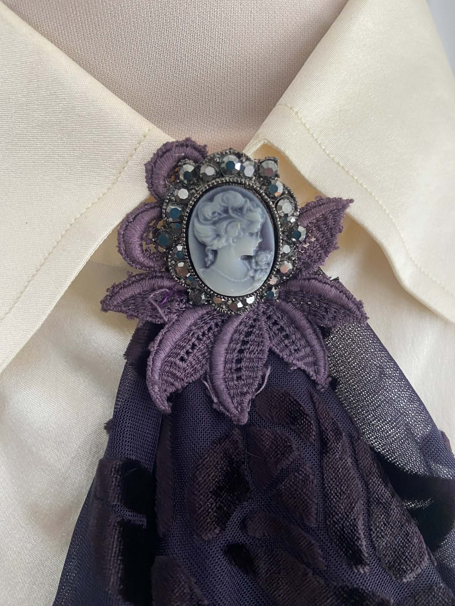 Cameo Brooch with Jabot of Devoré Velvet