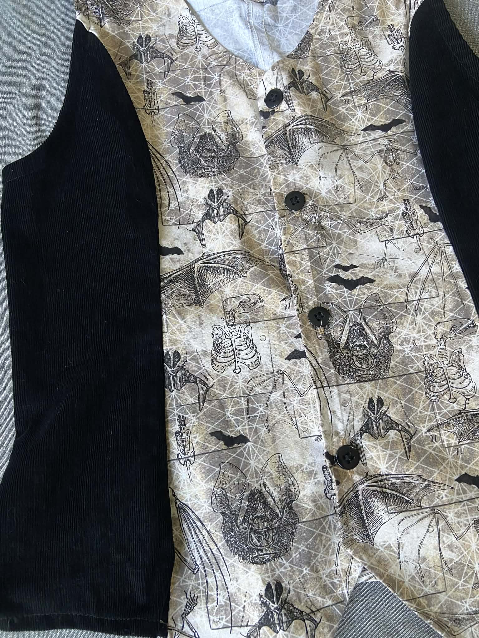 Nightwing Waistcoat (Size M)