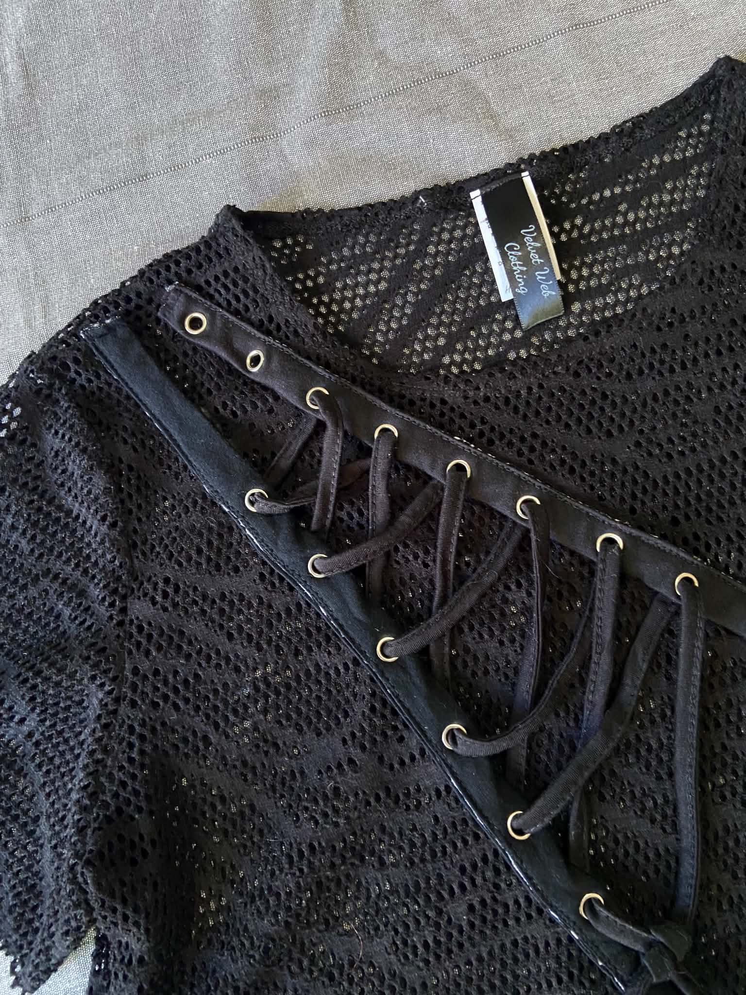 Black Lace Crop with Lacing - Revamped (free size)