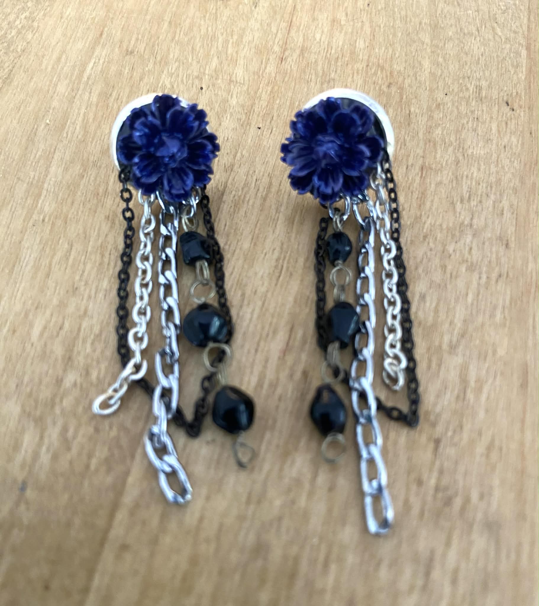 Flower and Chain Stud Earrings
