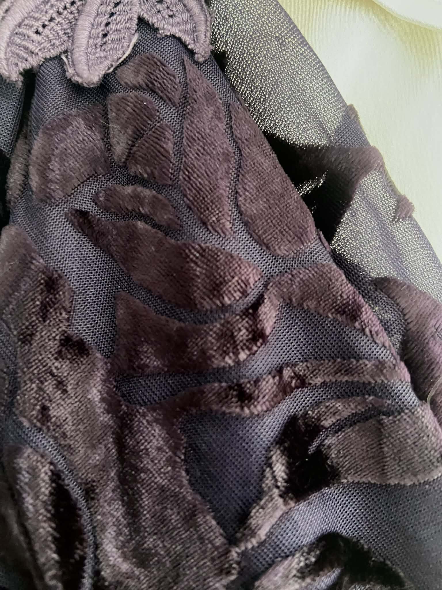 Cameo Brooch with Jabot of Devoré Velvet