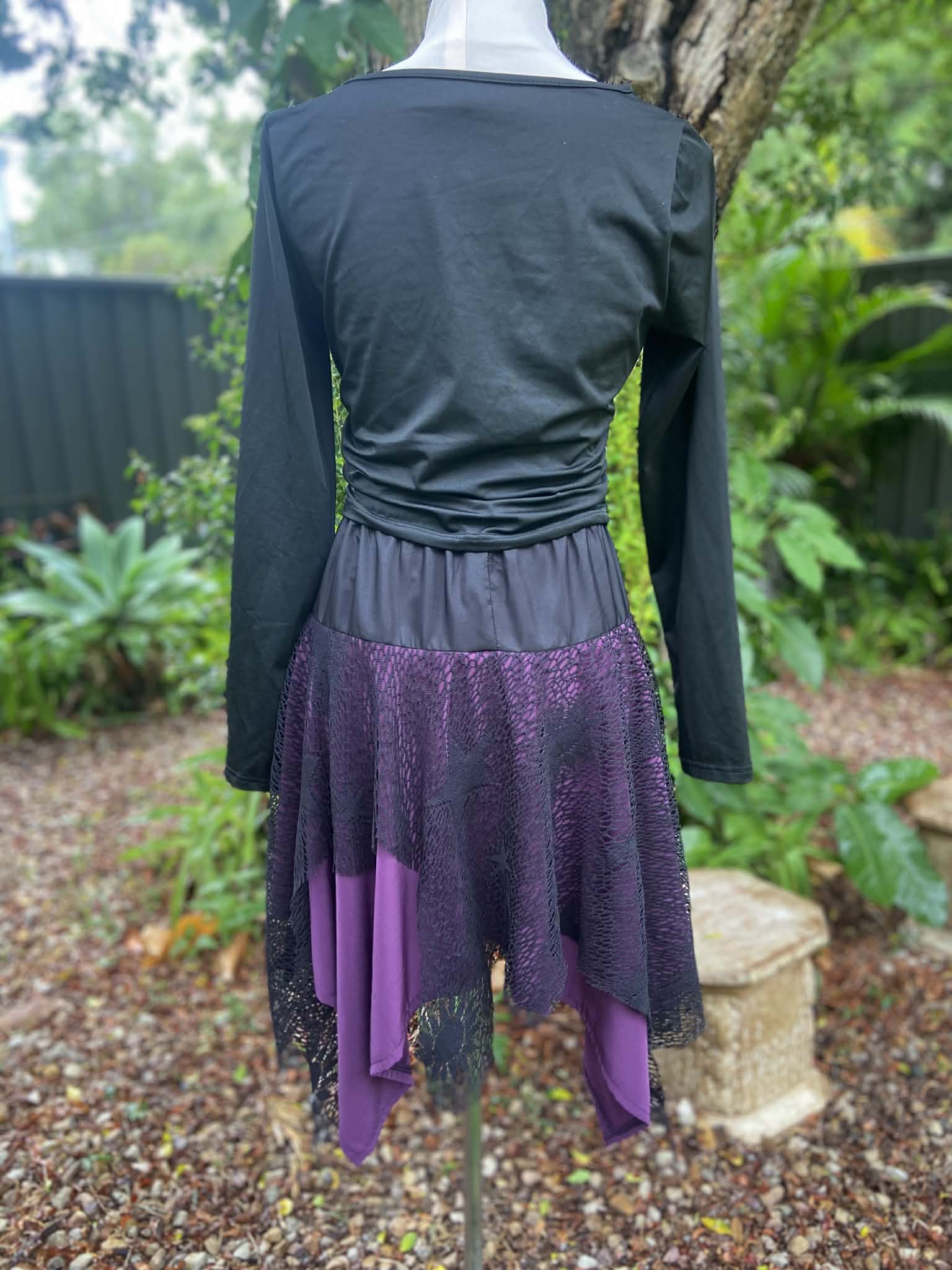 Twyla Hanky hem skirt - Moon & Stars (8-10)