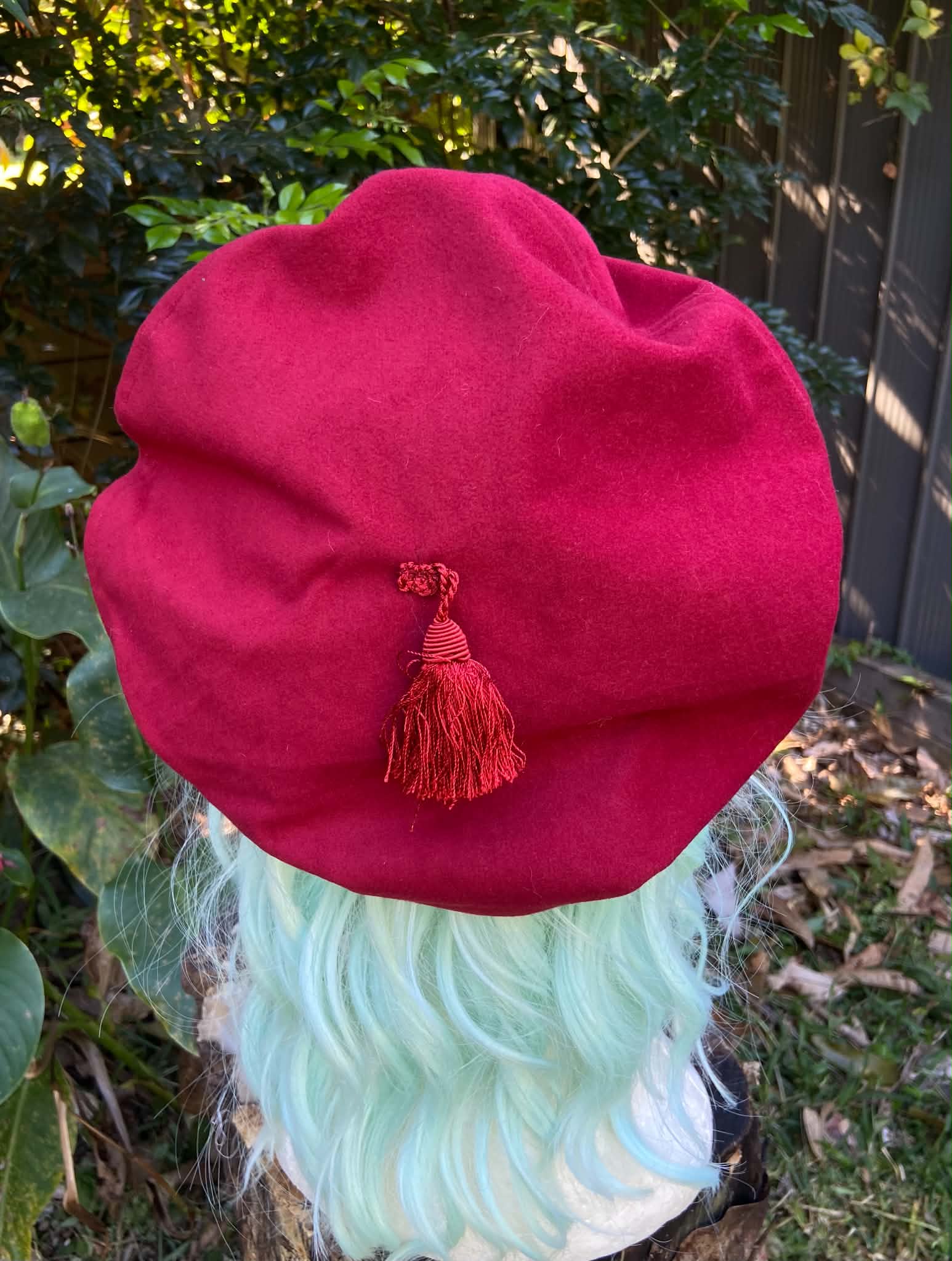 !!SALE!! Beret- Dark Red with Tassel