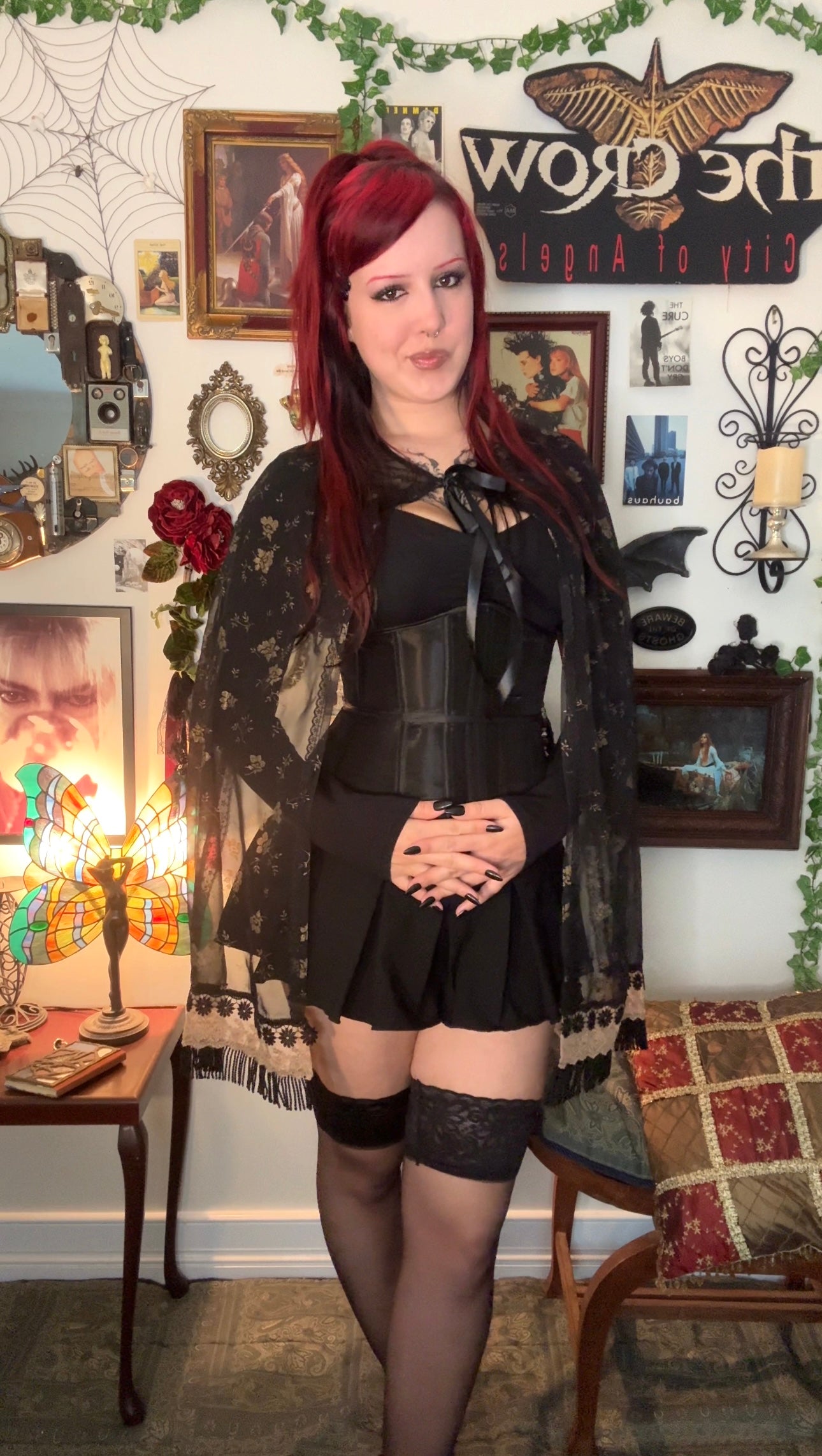 Capelet Shawl - Chiffon with Lace Trim