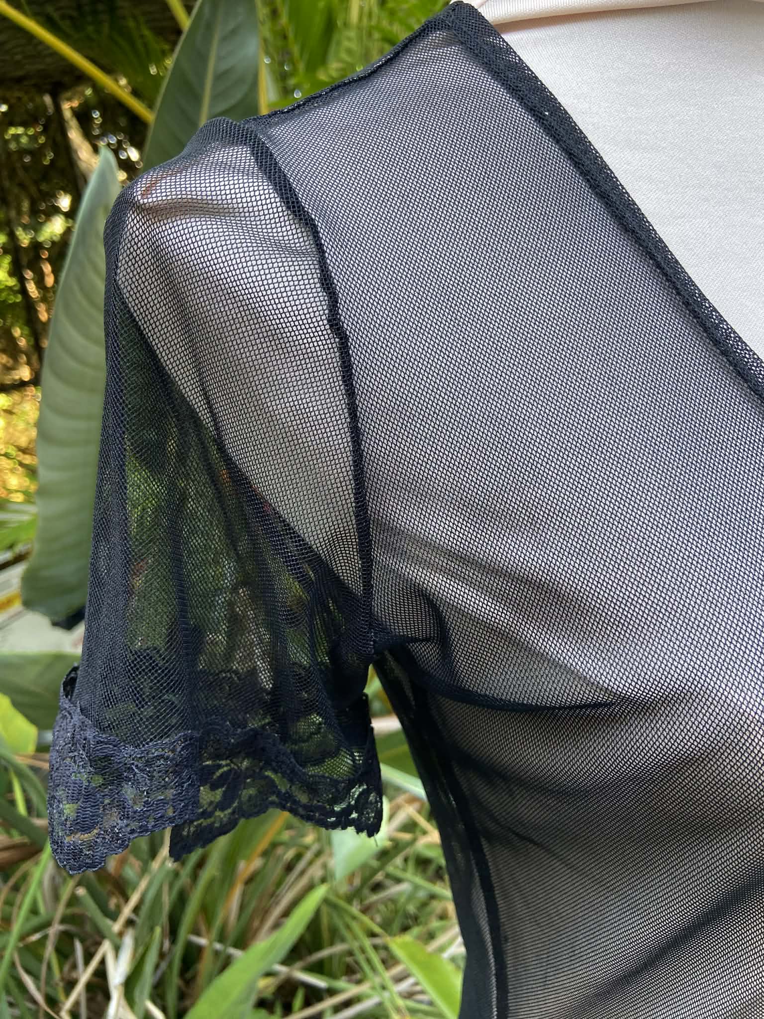 Revamped - Mesh Over-top (size 10)
