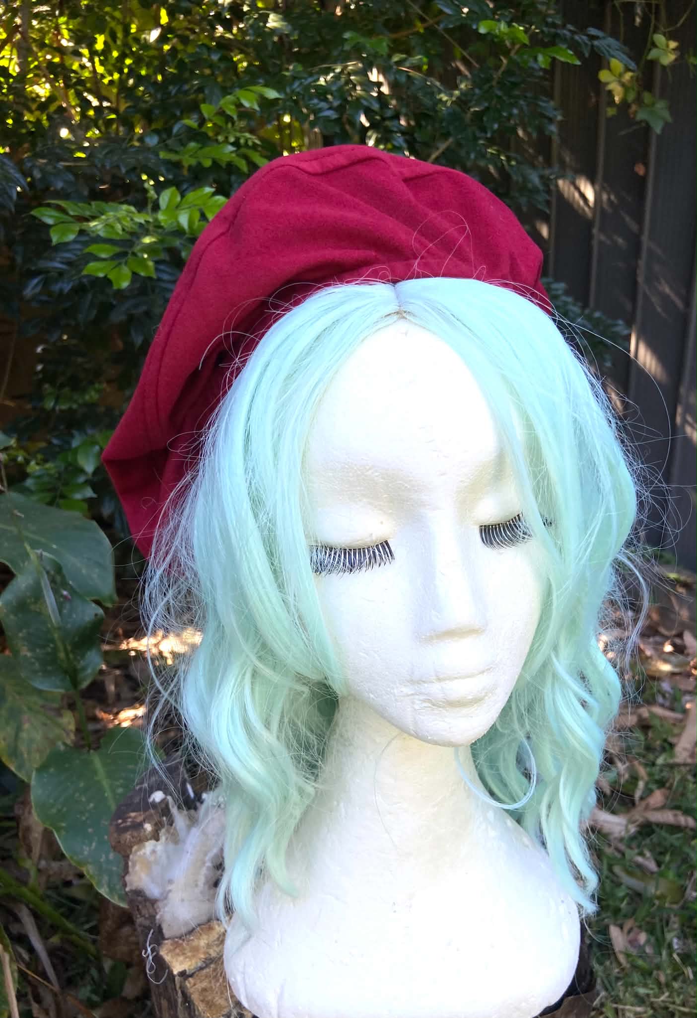 !!SALE!! Beret- Dark Red with Tassel