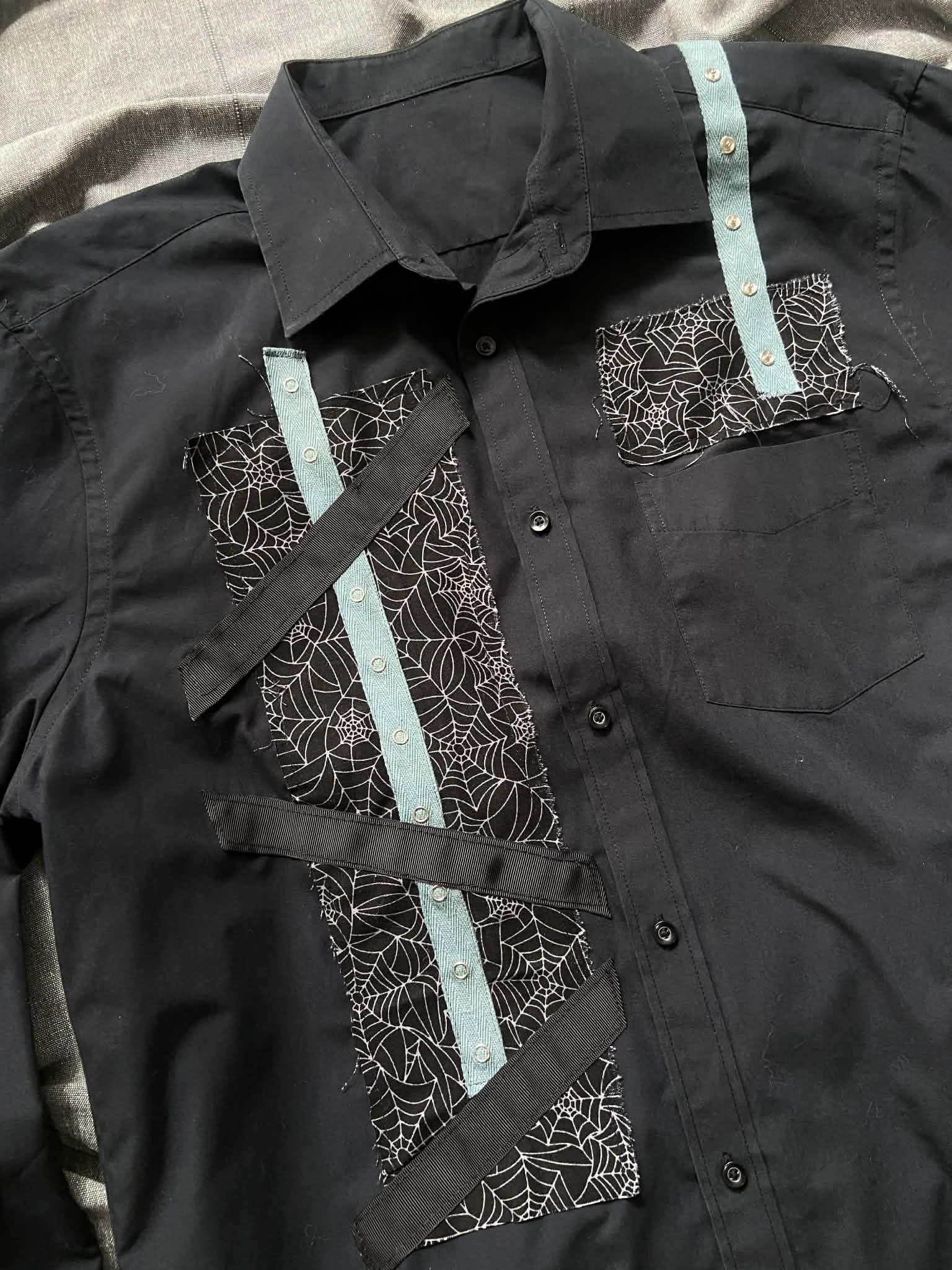 Spindle Shirt (Size L)