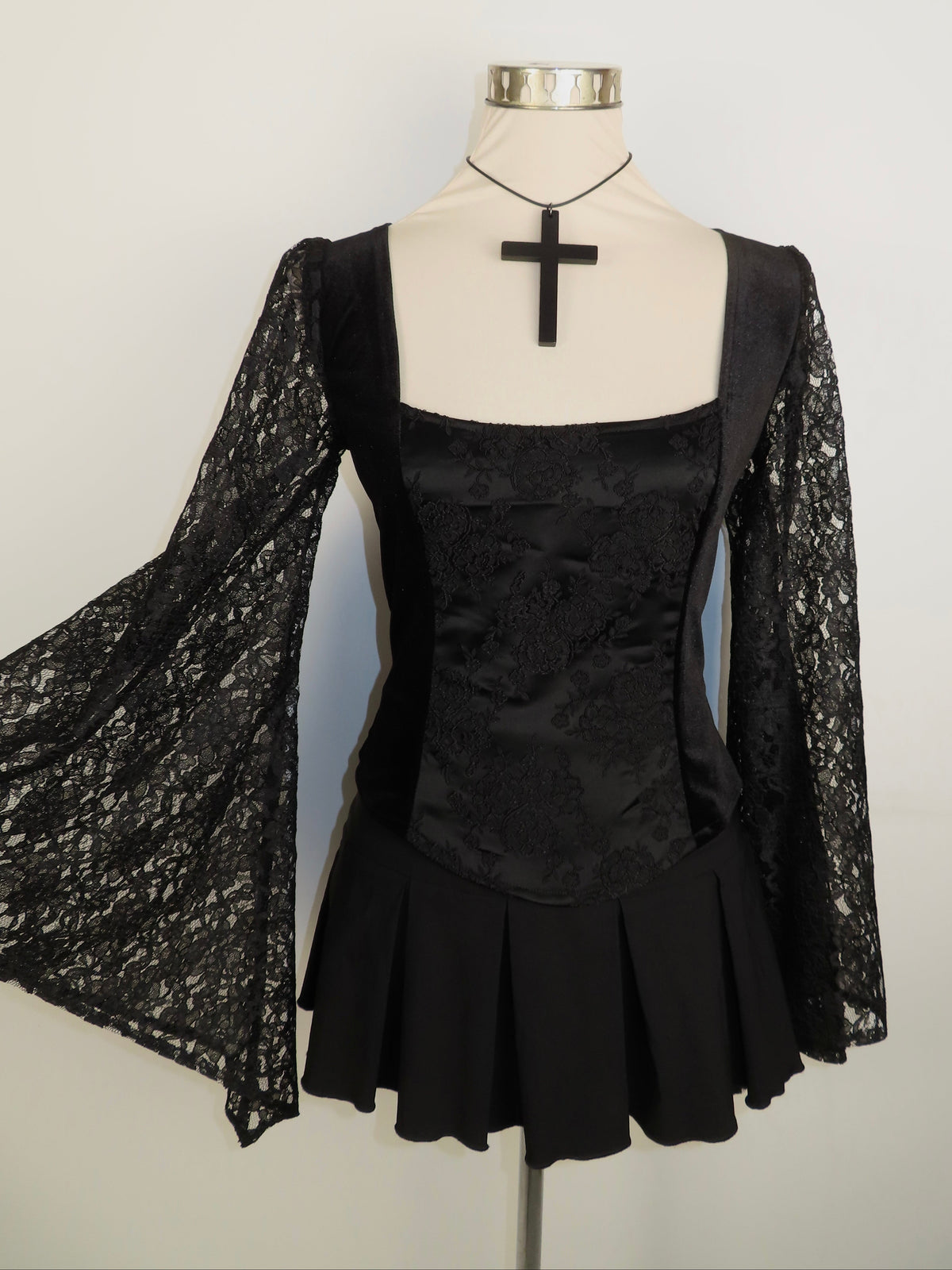 Lilith Top - Black Velour with Lace Bell Sleeve (Size 10)