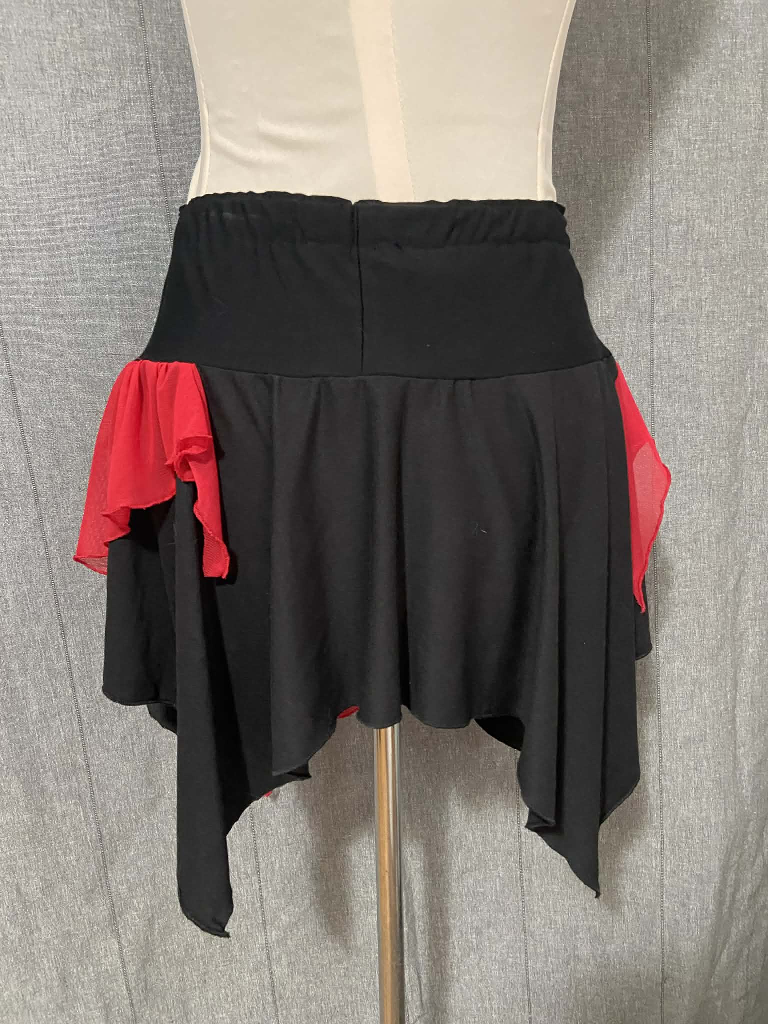 Nyx Hanky Hem Mini Skirt - Black/Red (Size 12-14)
