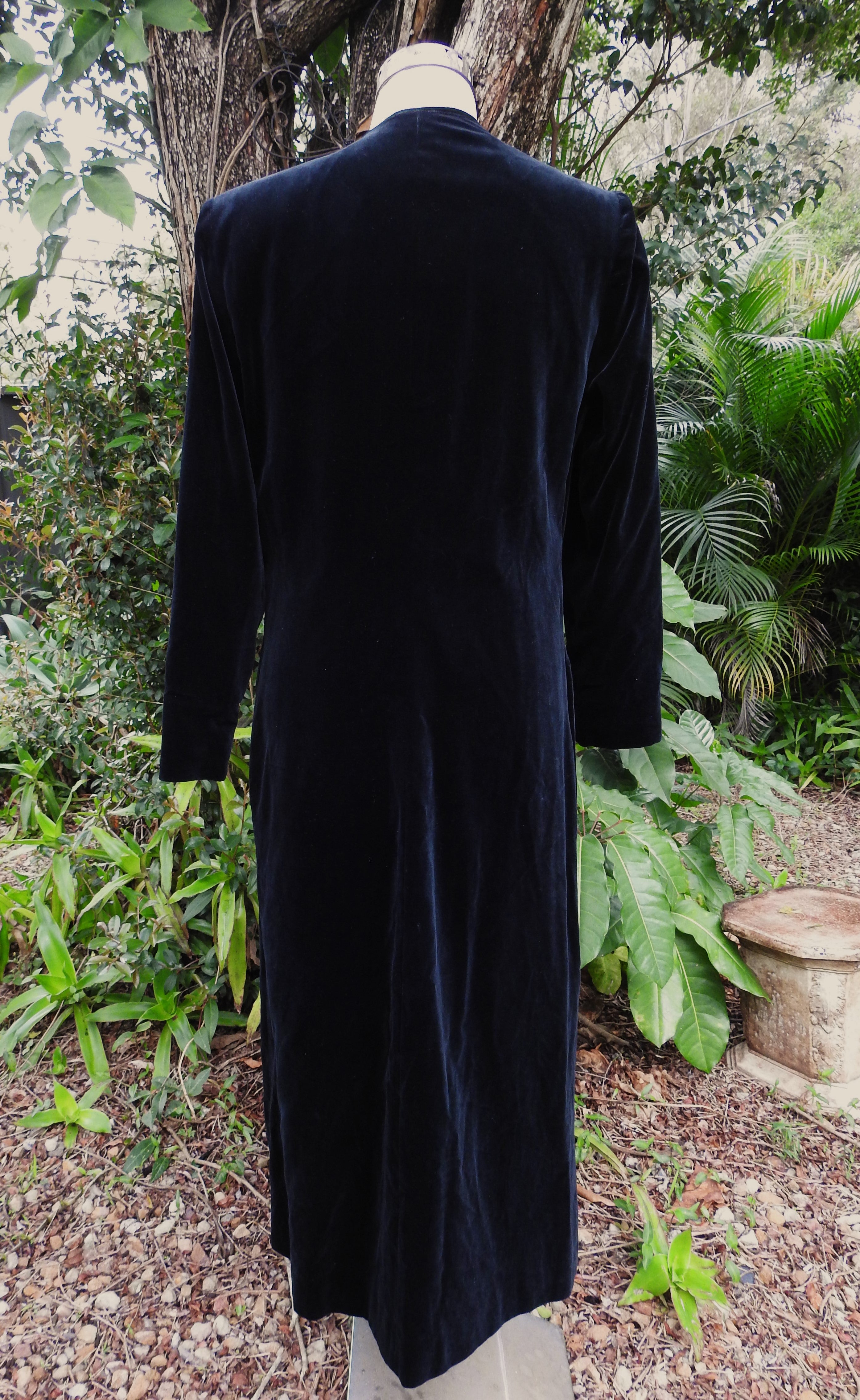 Long Black Velvet Coat - Vintage (size 12)