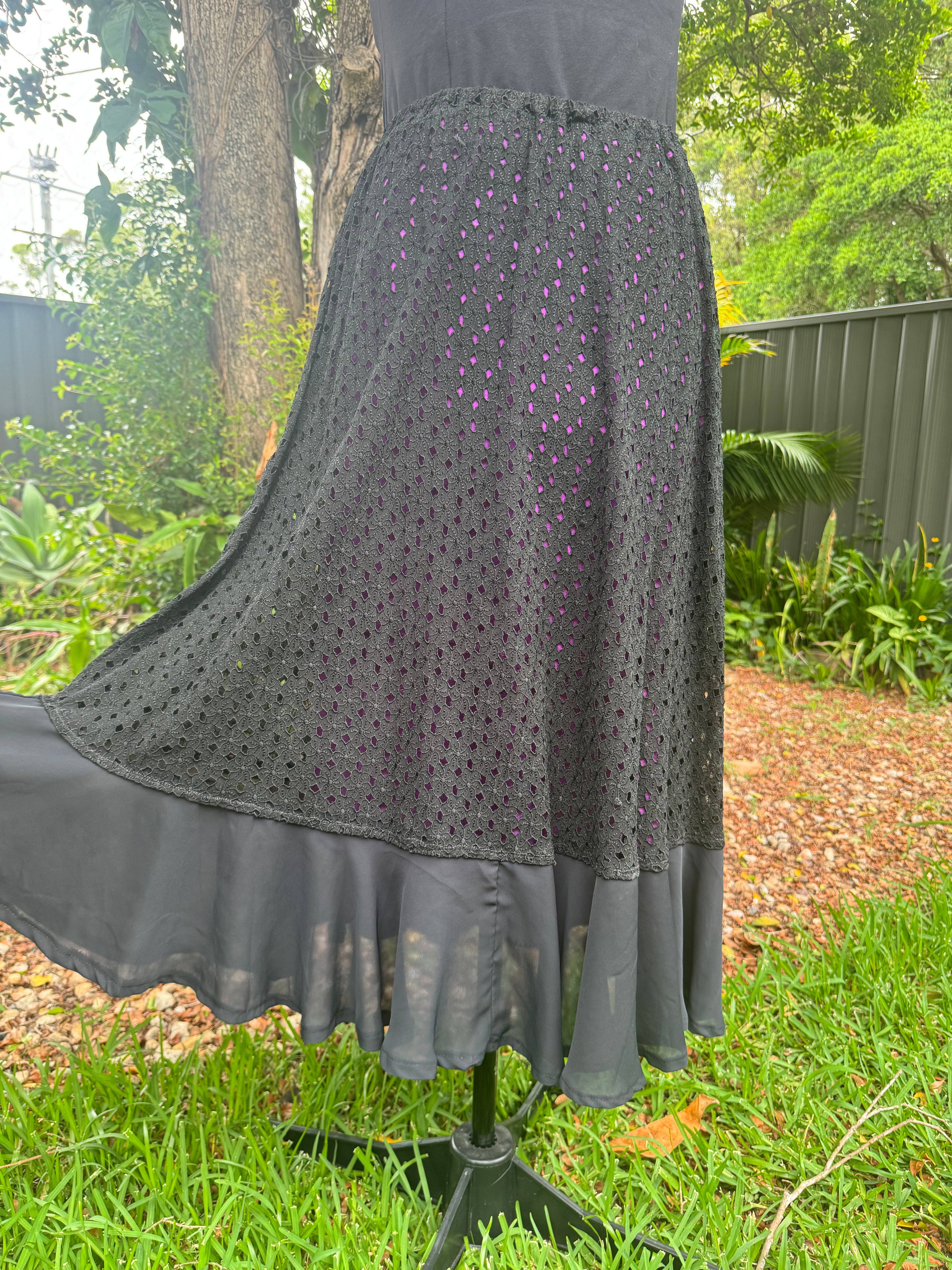 Vintage Black Lace Skirt with Purple Lining (Size 14-16)
