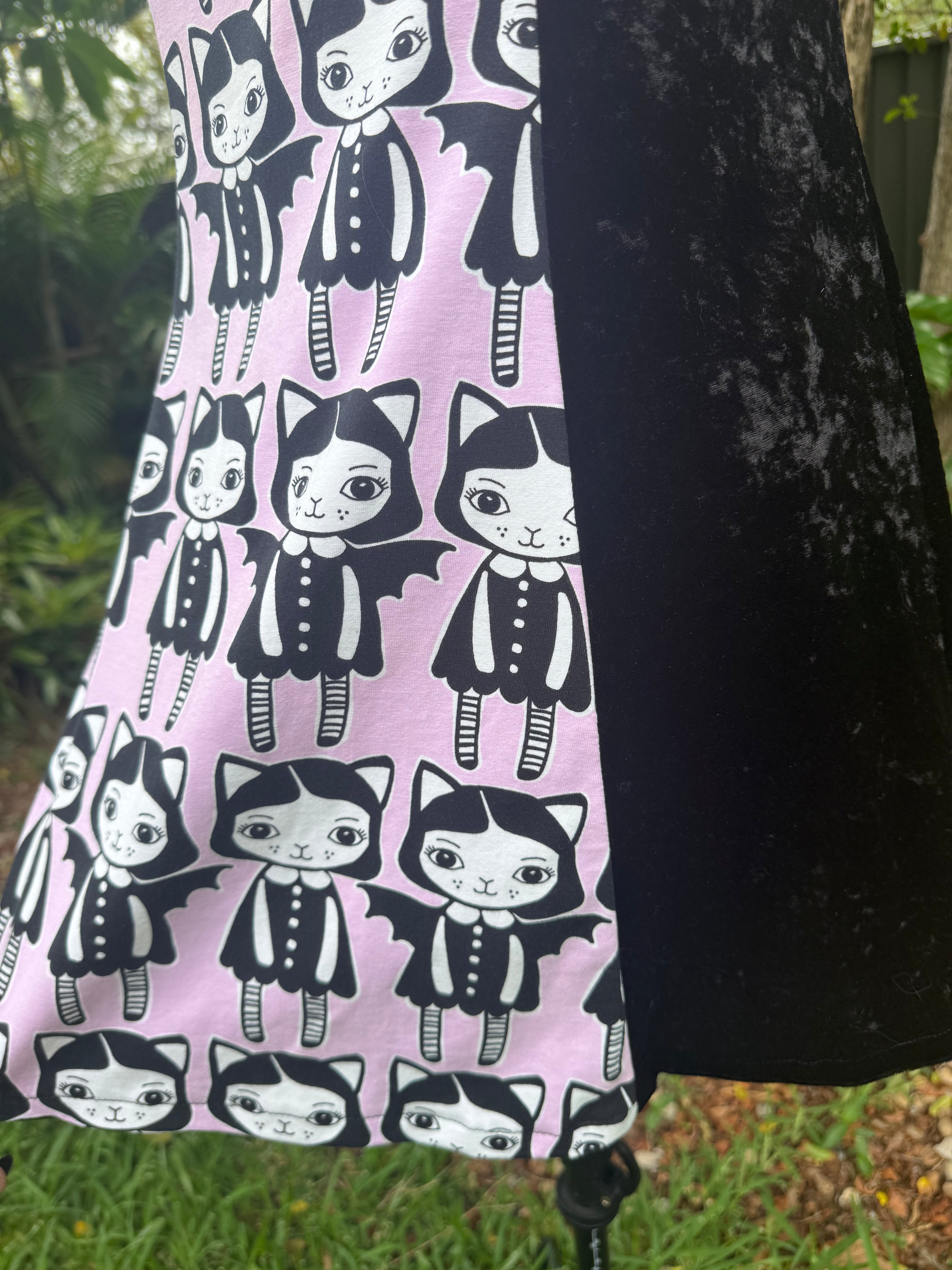 Night Familiar Dress (Size 16)