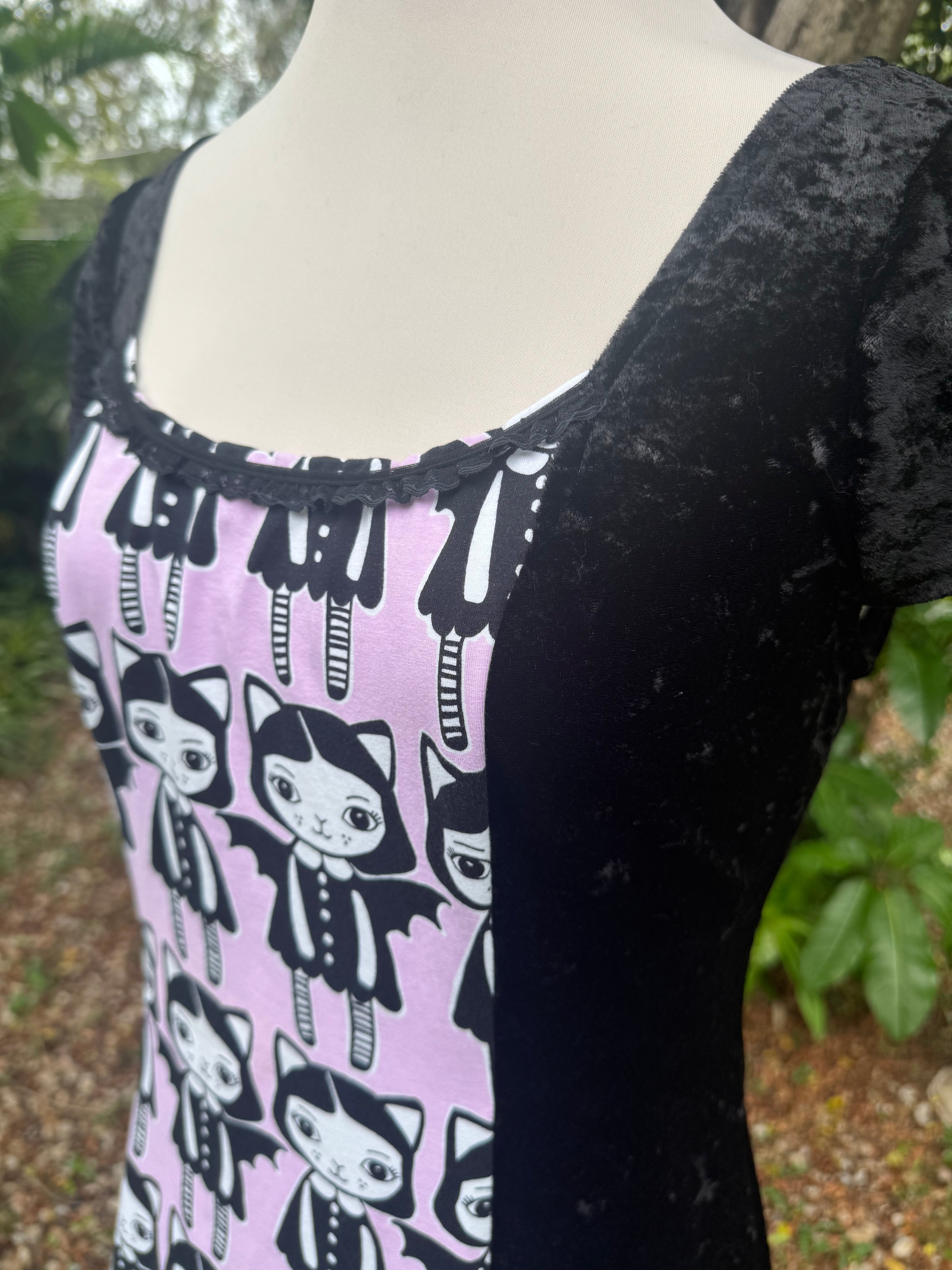 Night Familiar Dress (Size 16)