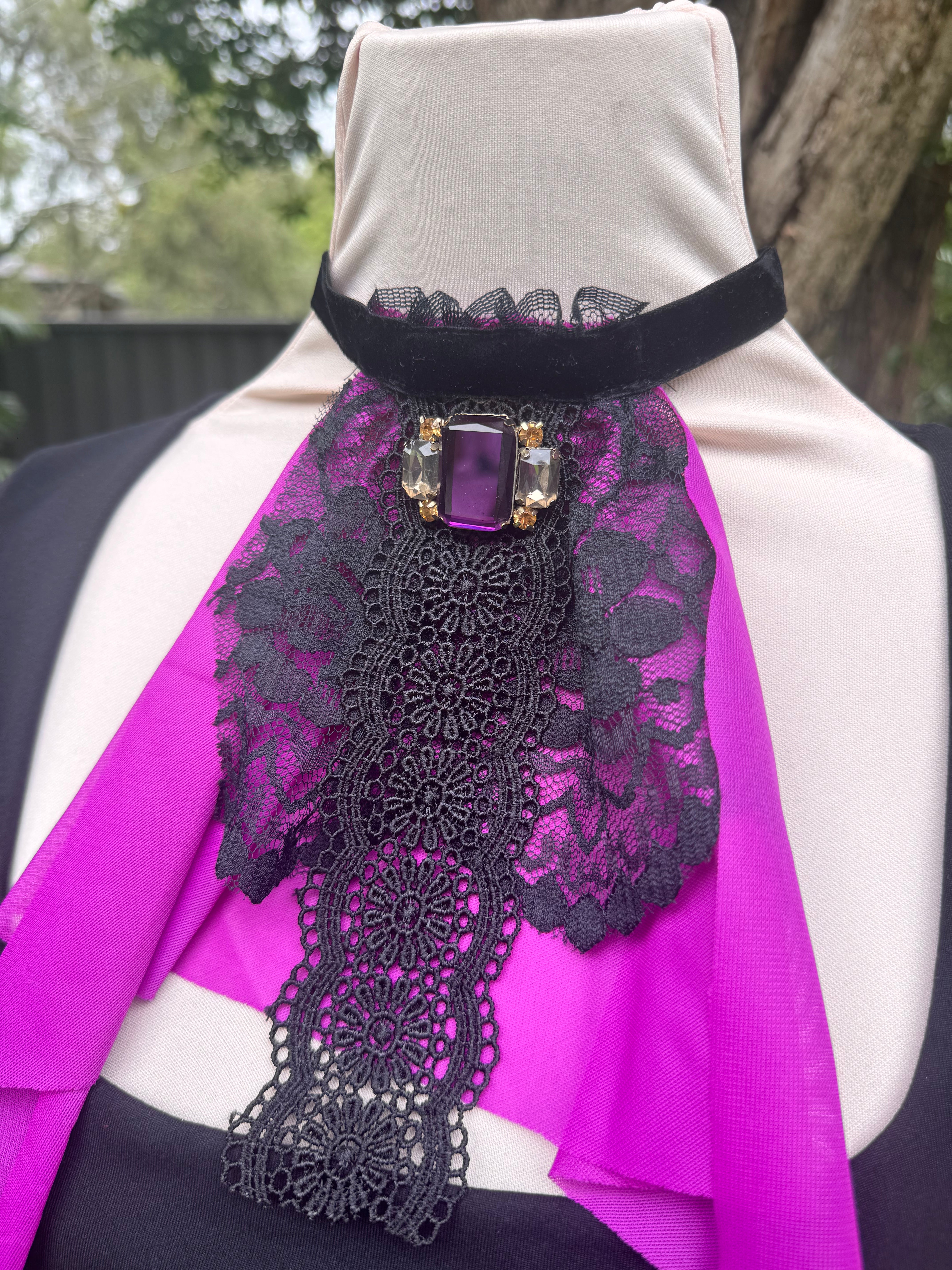 Amethyst Oath Jabot Choker