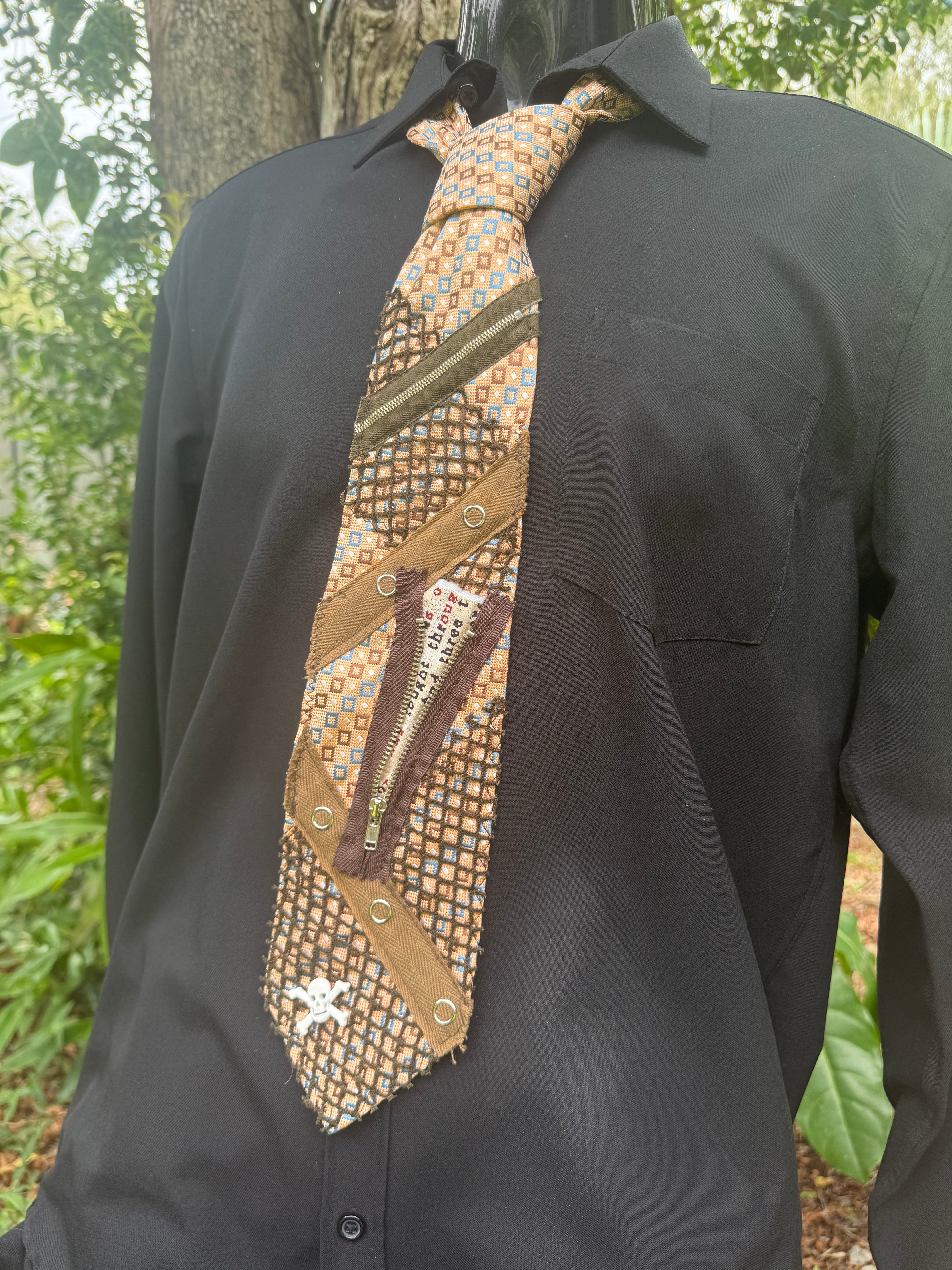 Rustwire Tie