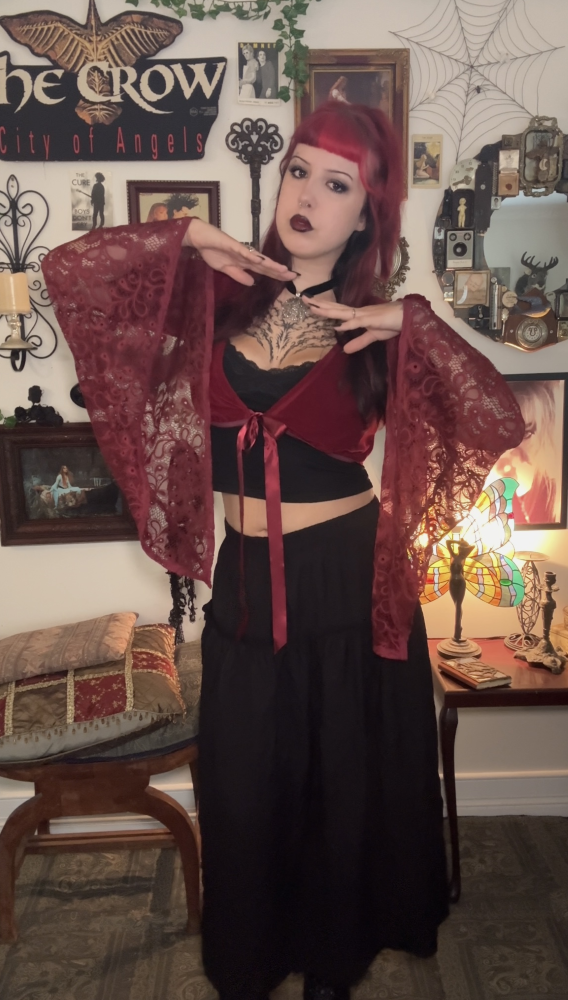 Dahlia Bolero Top - Blood Red (12-14)