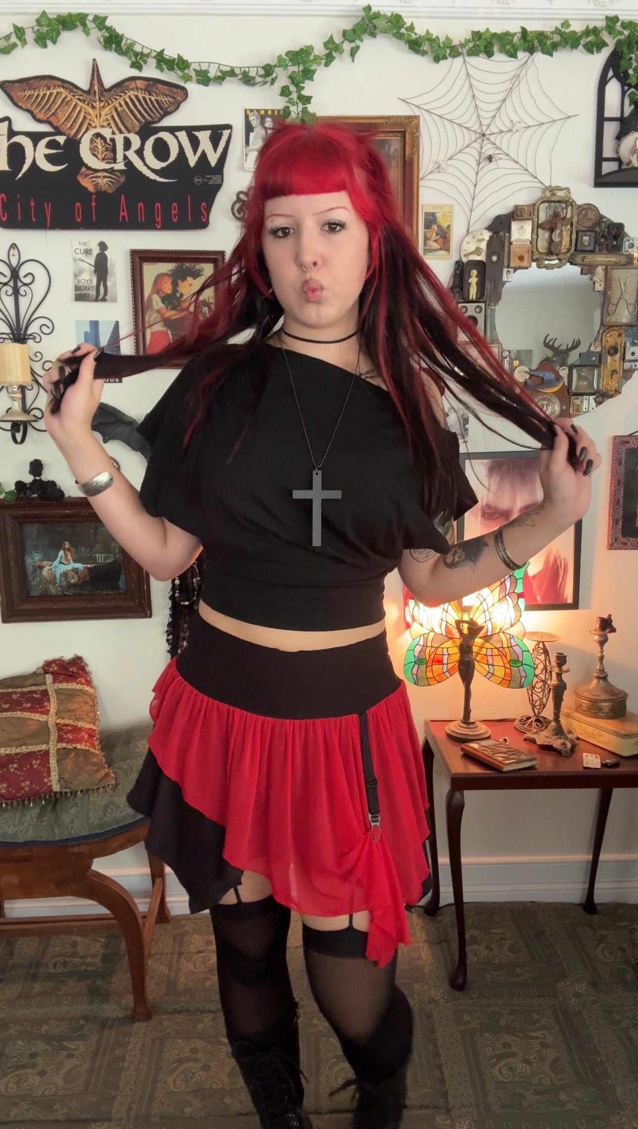 Nyx Hanky Hem Mini Skirt - Black/Red (Size 12-14)