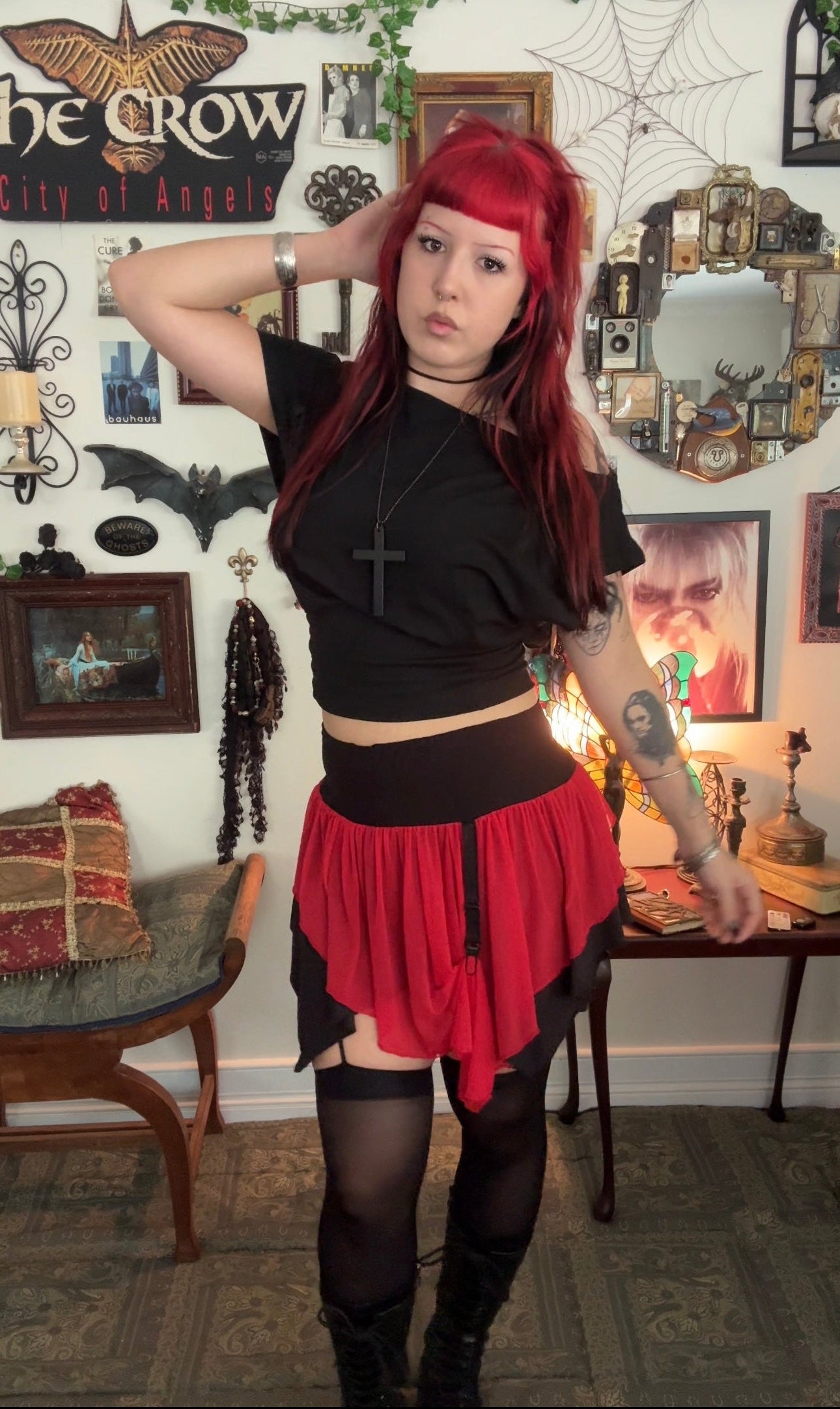 Nyx Hanky Hem Mini Skirt - Black/Red (Size 12-14)