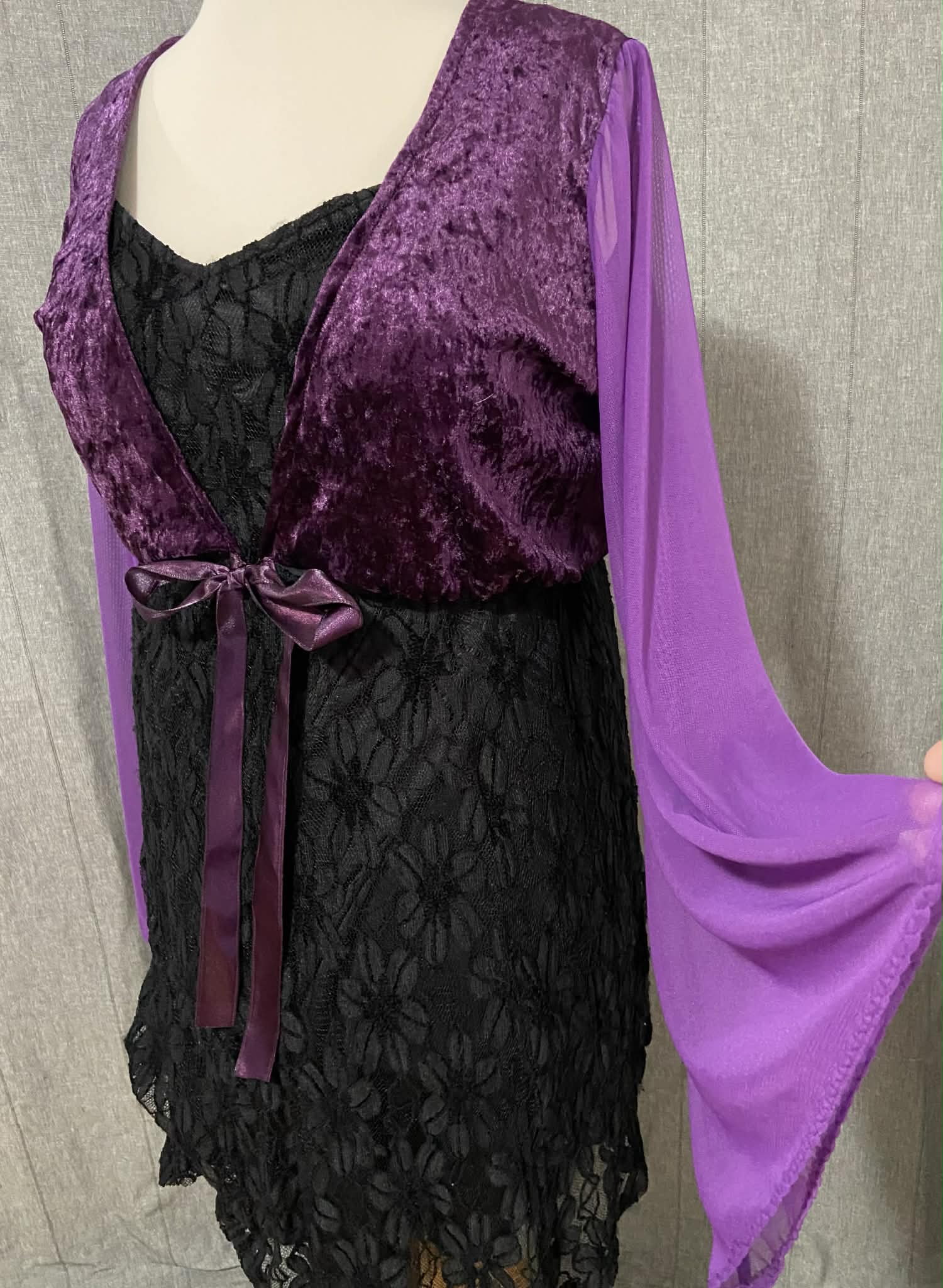 Dahlia Bolero Top - Purple (16-18)