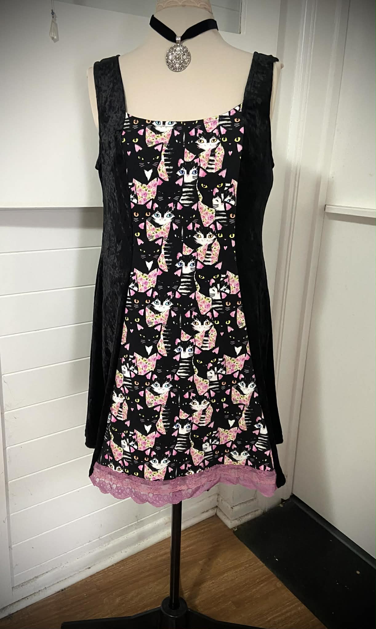 Night Prowler Dress (Size 20)