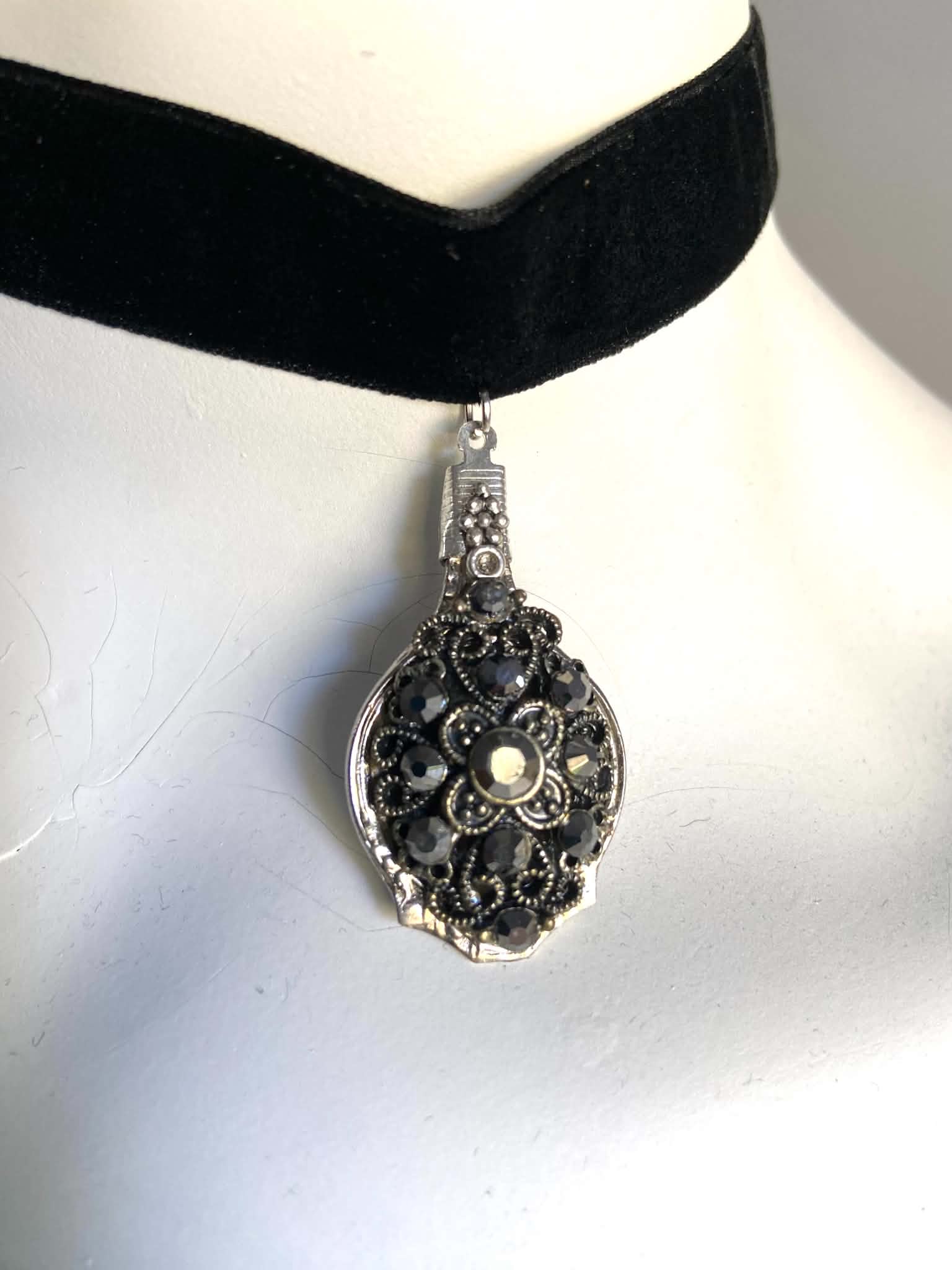 Choker with Vintage Crystal Pendant